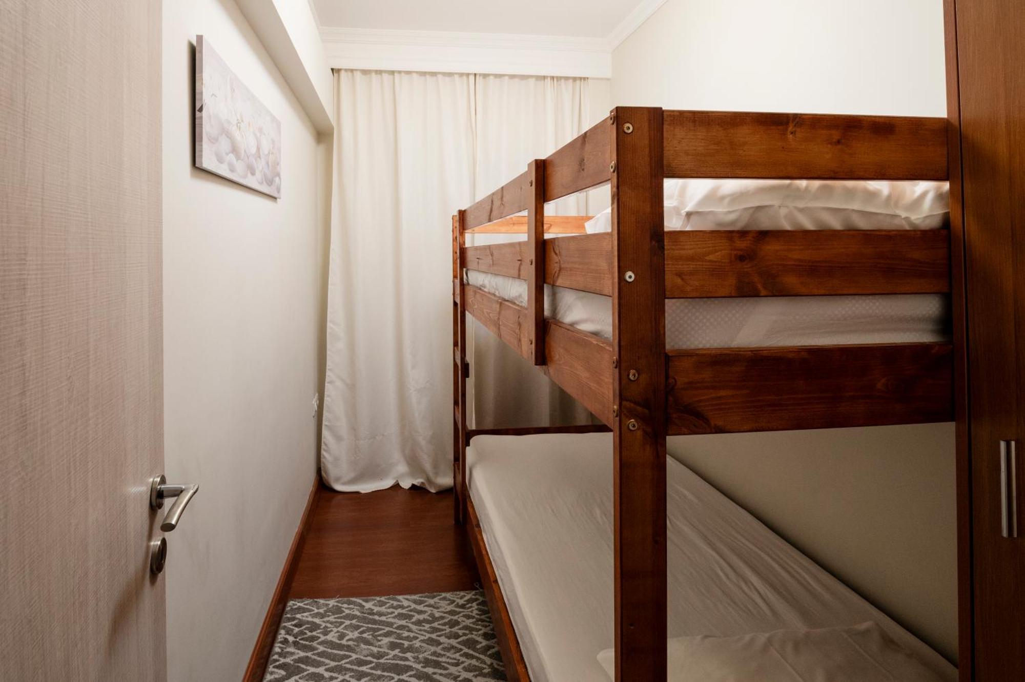 Emi'S Beach Apartment Nea Kallikrateia Ngoại thất bức ảnh